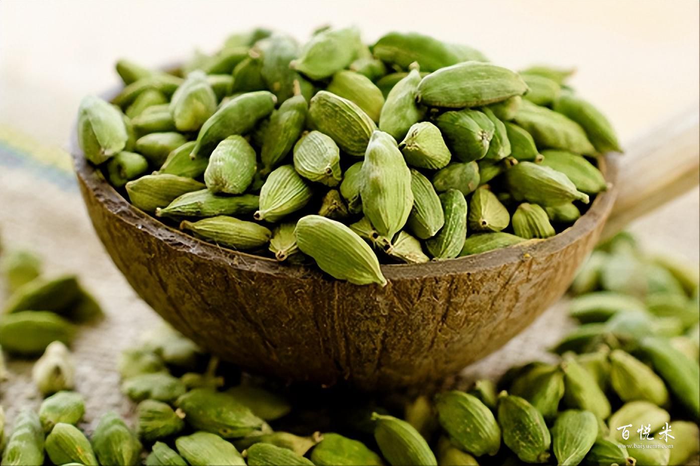 為什么要用金酒為基酒來調(diào)雞尾酒？那是因?yàn)榻鹁朴羞@些原料